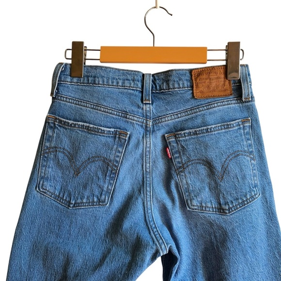 Levi’s Wedgie Fit Premium Jeans Jazz Devoted Size 25 Medium Wash - Picture 9 of 16